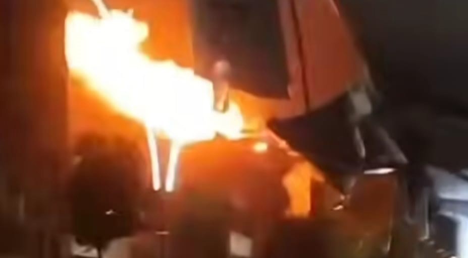 Mangal ateşi tüp patlamasına neden oldu