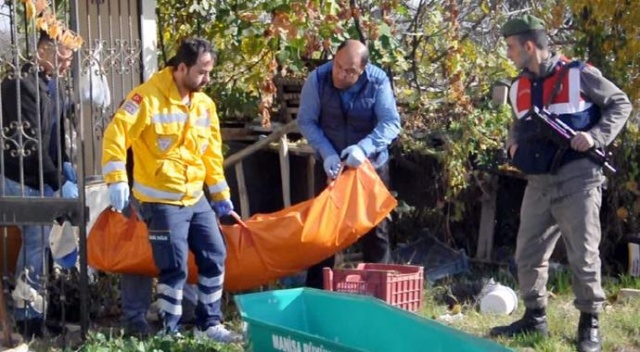 Mangaldan zehirlenerek hayatını kaybetti