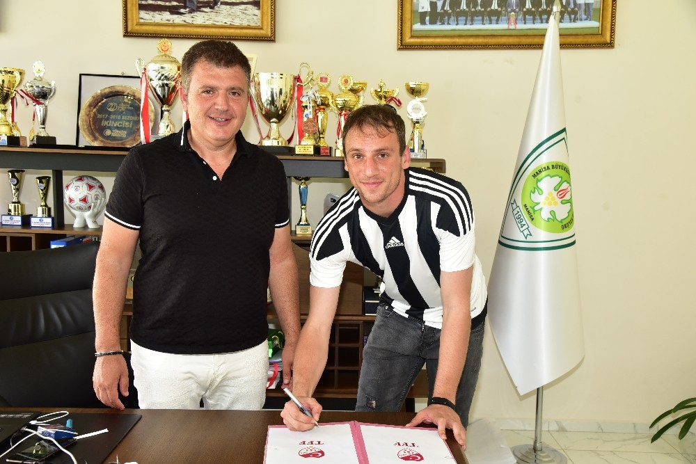 Manisa BBSK kaleci Anıl Atağ’ı renklerine bağladı 