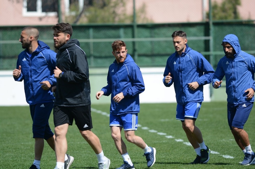 Manisa BBSK, Tokatspor hazırlıklarını sürdürüyor 