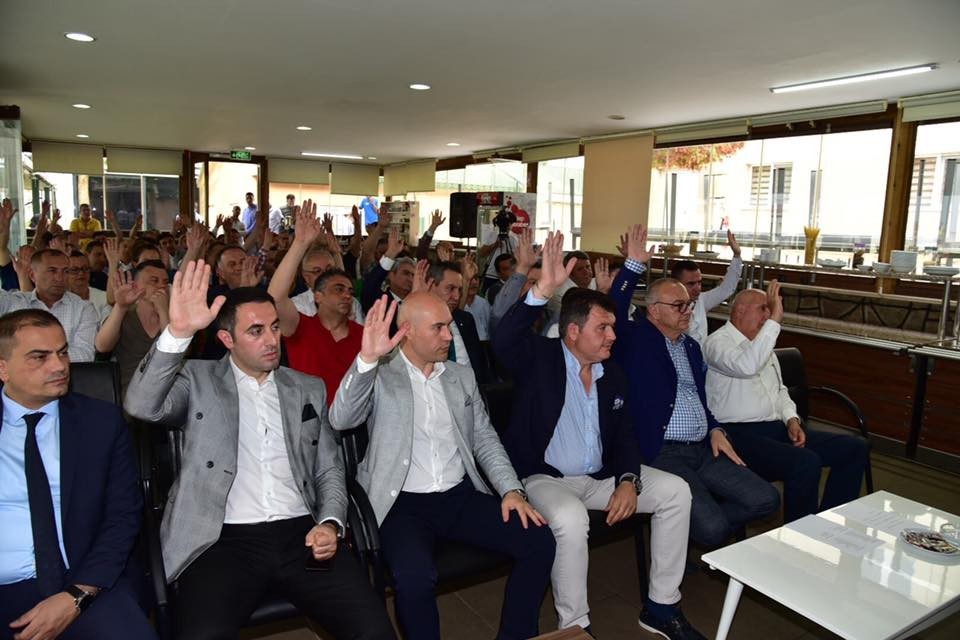 Manisa BBSK’nın ismi Manisa FK oldu 