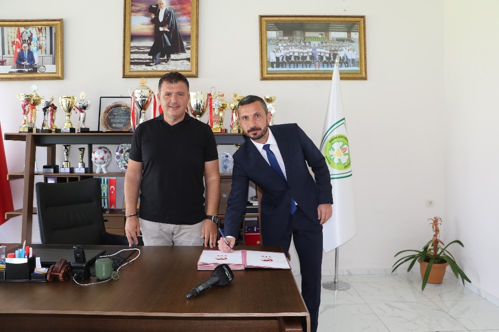 Manisa Büyükşehir Belediyespor’da İlker Püren dönemi başladı 