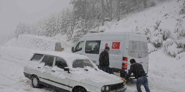 Manisa Demirci’de okullar tatil mi? Demirci’de yarın okullar tatil mi?