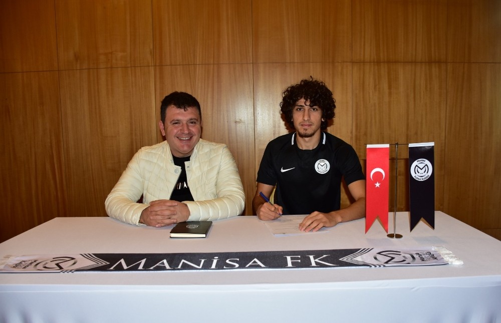 Manisa FK Pendikspor’un genç oyuncusunu renklerine bağladı 
