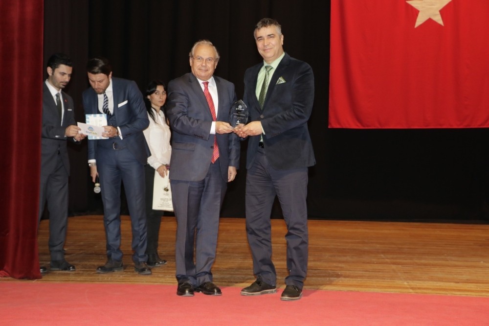 Manisa Valiliği’ne ’Çevre Duyarlılığı Ödülü’ 