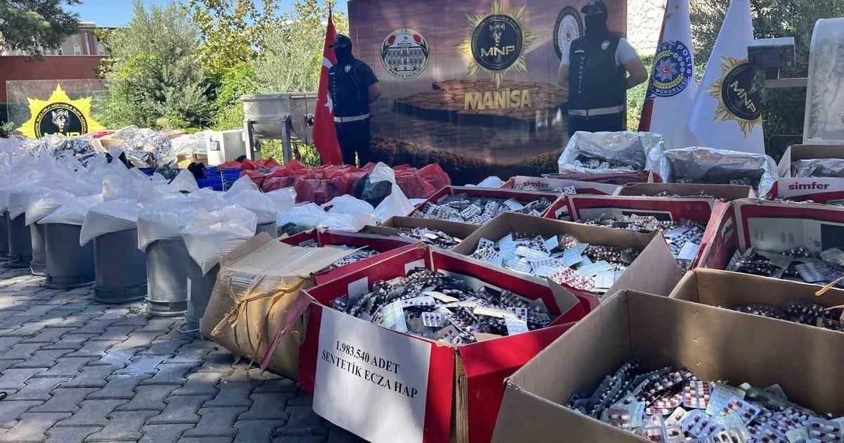 Manisa ve Mersin'de yaklaşık 1 milyar liralık uyuşturucu ele geçirildi, 5 kişi tutuklandı