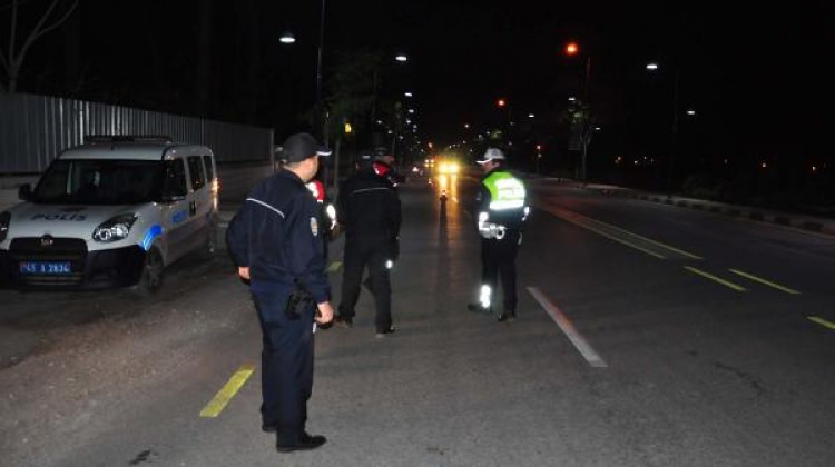 Manisa'da 500 polisle huzur operasyonu