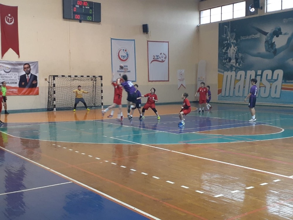 Manisa’da Anadolu Yıldızlar Ligi Hentbol Çeyrek Final Müsabakaları 