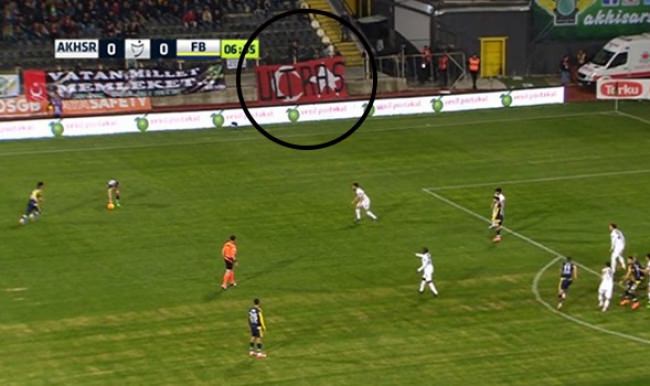 Manisa'da bayrak skandalı!