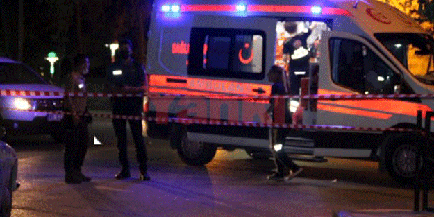 Manisa'da bıçaklı kavgada 1 kişi yaralandı