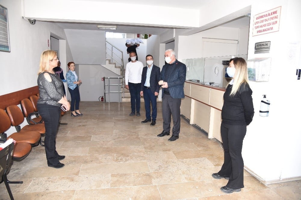 Manisa’da defin işlemlerinde korona virüs tedbiri 