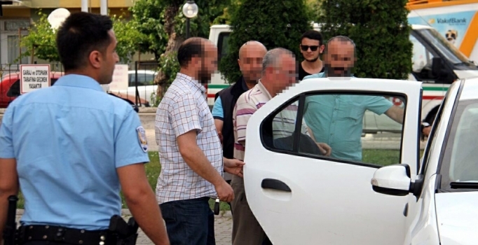 Manisa'da dünürlerini öldüren emekli polis tutuklandı