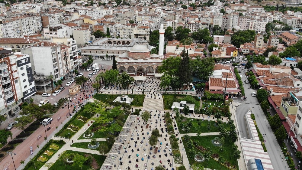 Manisa’da haftalar sonra ilk cuma namazı heyecanı 