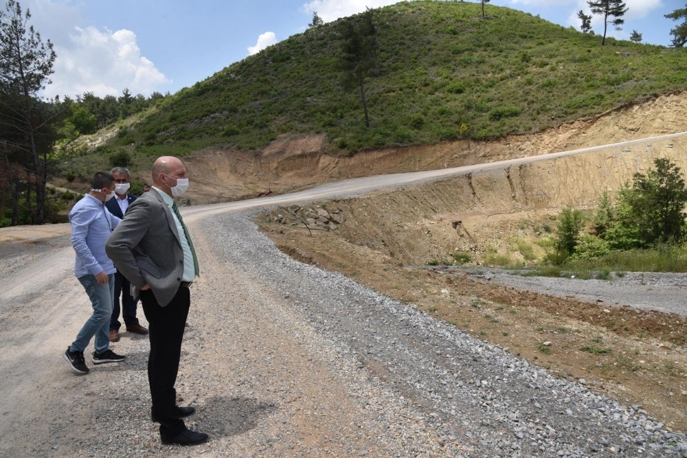 Manisa’da heyelana karşı yeni yol yapıldı 