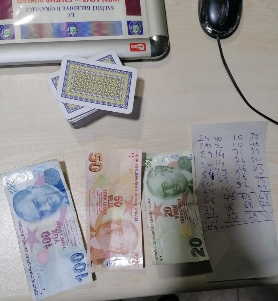 Manisa’da kumar baskını 