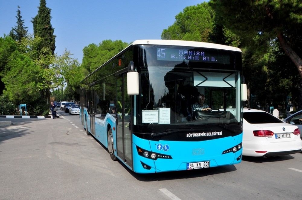 Manisa’da mezarlıklara ücretsiz servis 