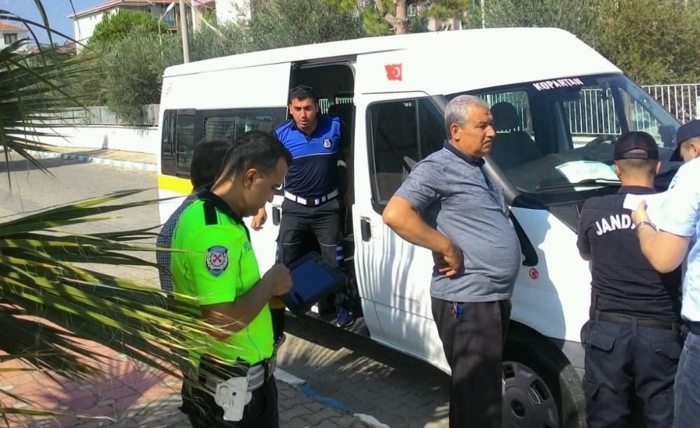 Manisa’da öğrenci servisleri denetlendi 