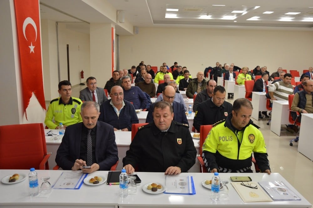 Manisa’da otobüs güvenliği toplantısı yapıldı 