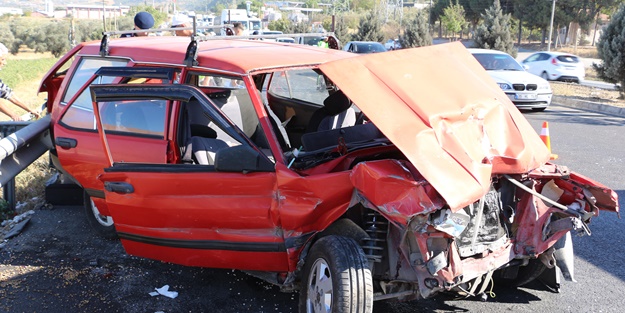 Manisa'da trafik kazası: Yaralılar var