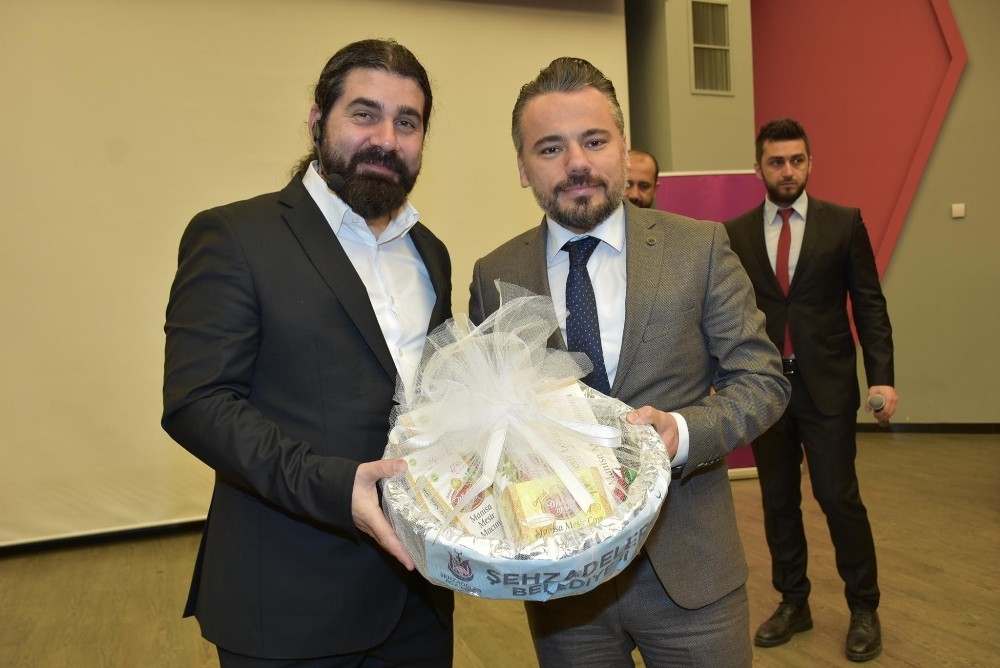 Manisa’da velilere başarıya giden yol anlatıldı 