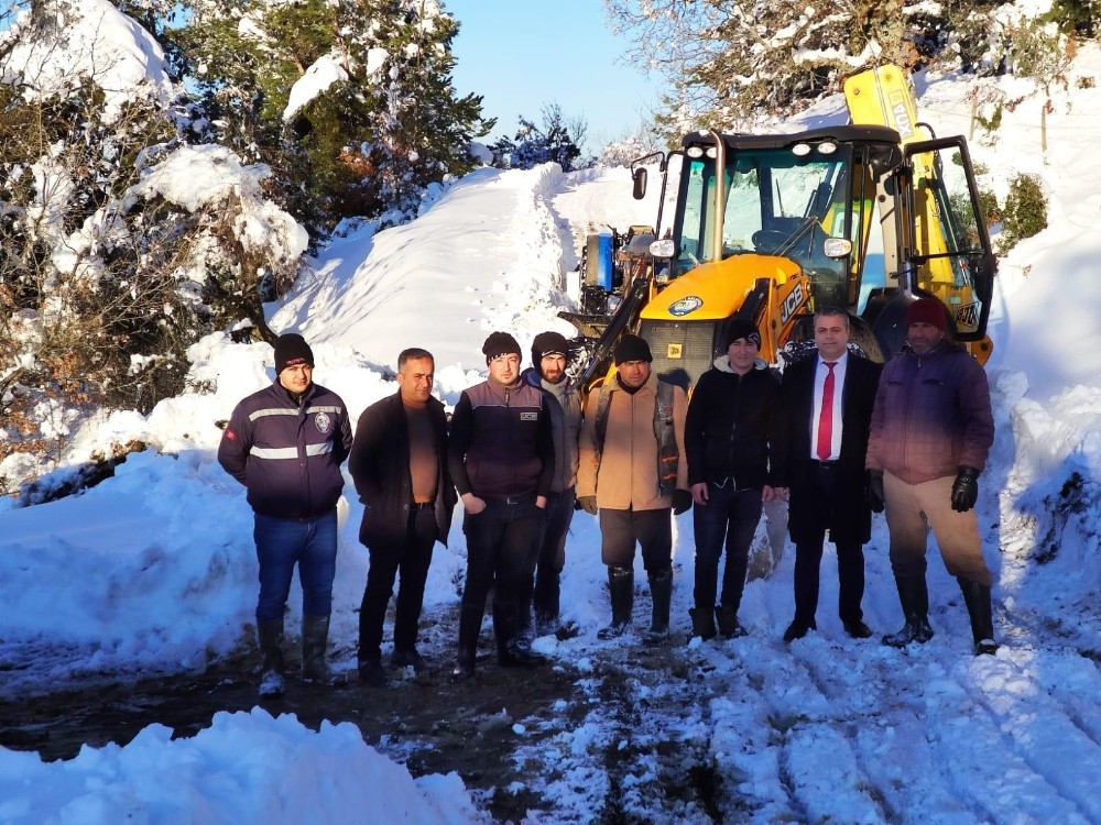 Manisa’da yaylada mahsur kalan 6 kişi kurtarıldı 