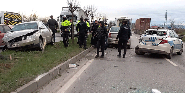 Manisa'da yürekler ağza geldi! 1'i polis 2 kişi yaralandı