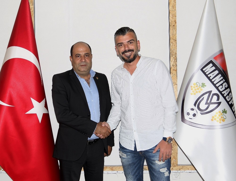 Manisaspor, Akgün ile yola devam etmek istiyor 