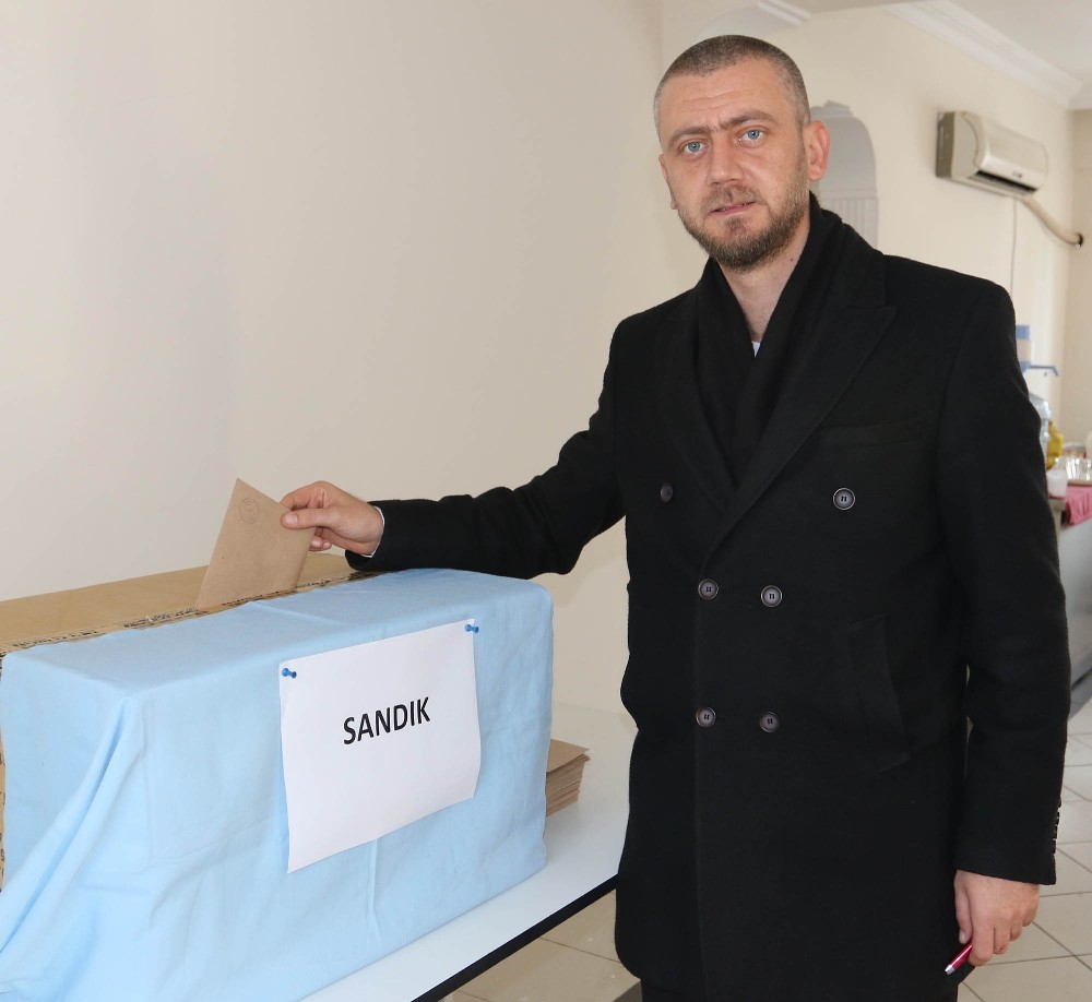 Manisaspor’da yeni Başkan Murat Yörük 