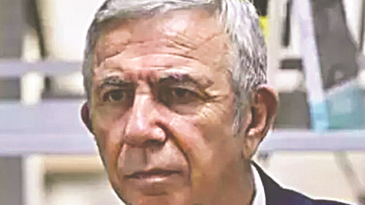 Mansur, Başkenti satmaya doyamadı