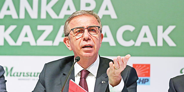 Basın toplantısında sorulardan kaçtı