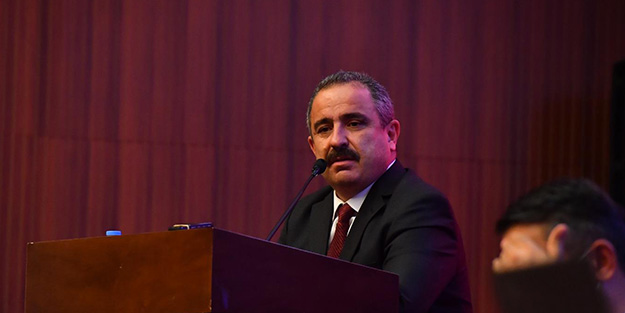 Mansur Yavaş çok zor soru: 104 amiral konusunda oy kaygısı sebebi ile mi sessizsiniz?