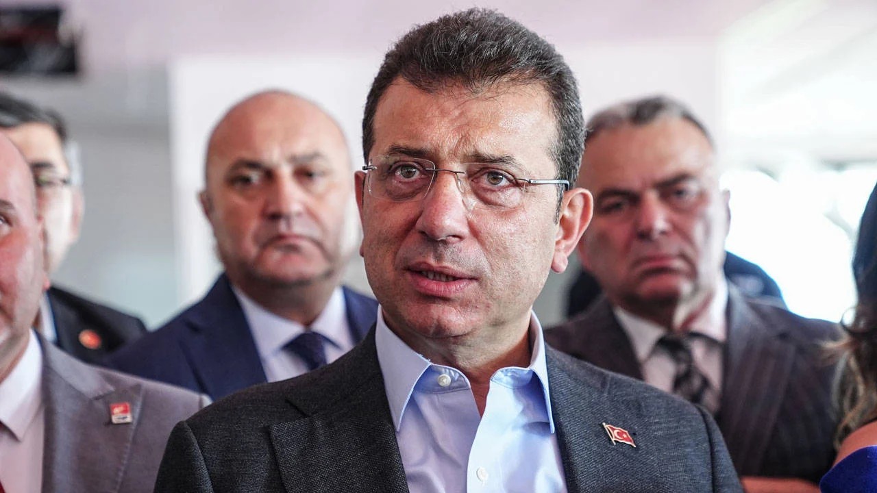 Mansur’dan Ekrem’e rest: Kendi siyasi yol haritam var! CHP’de herkes kendi yoluna