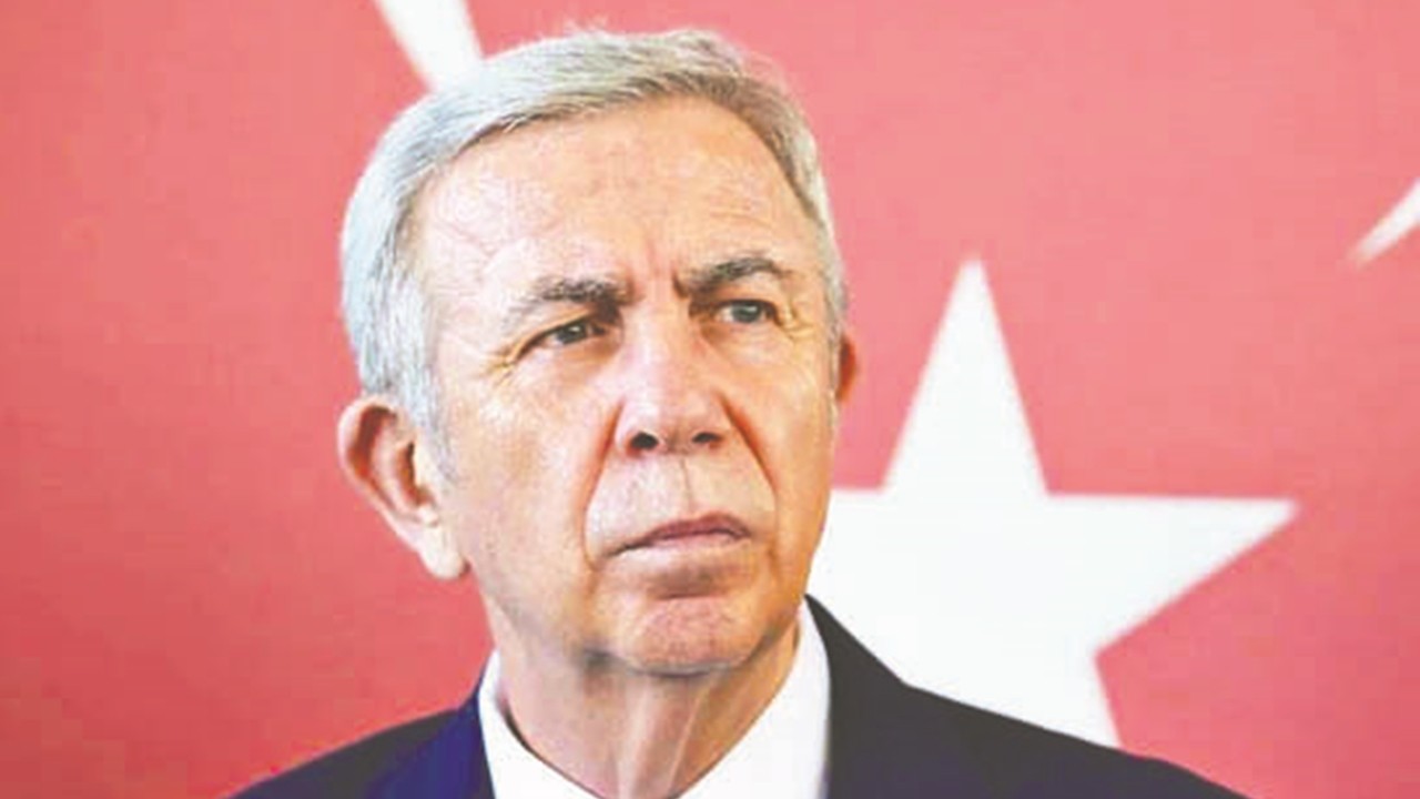 Mansur’dan ‘yedek forvetliğe’ isyan