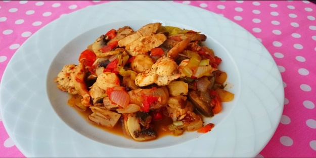 Mantarlı tavuk sote nasıl yapılır?