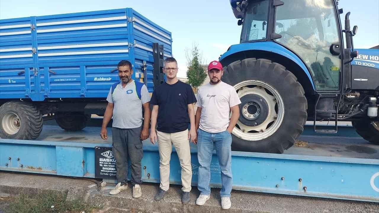 Manyas'ta ayçiçeği hasadı tüm hızıyla sürüyor! Ön alım fiyatı kilogram başına 37 lira olarak açıklandı!