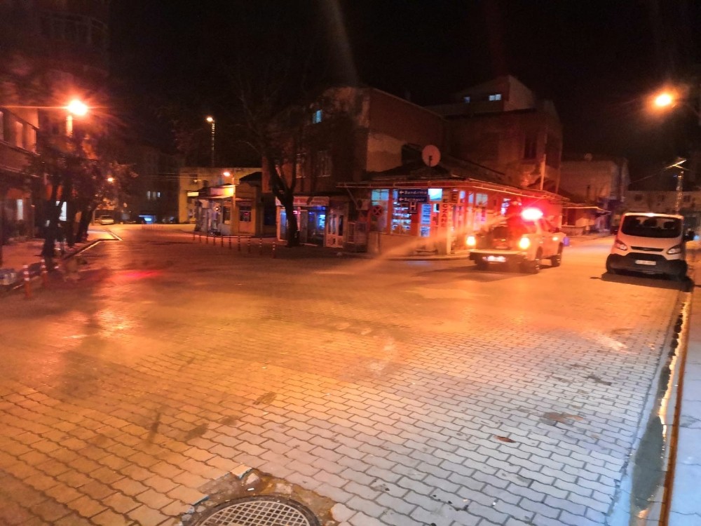Manyas’ta koronavirüs için dezenfekte 