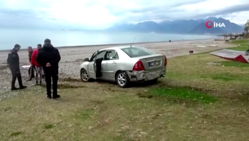 Manzara izlemek isterken kuma saplandılar!