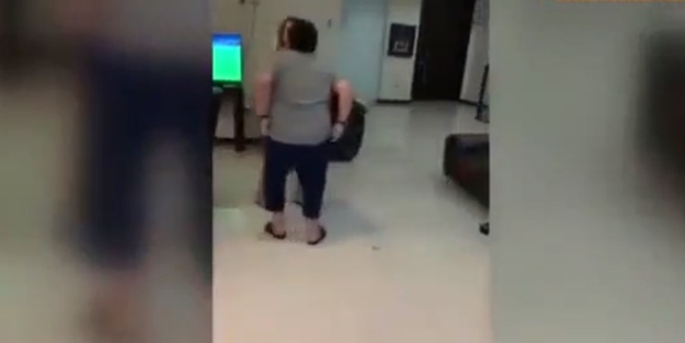 Maradona'dan büyük edepsizlik: Pantolonunu indirdi!