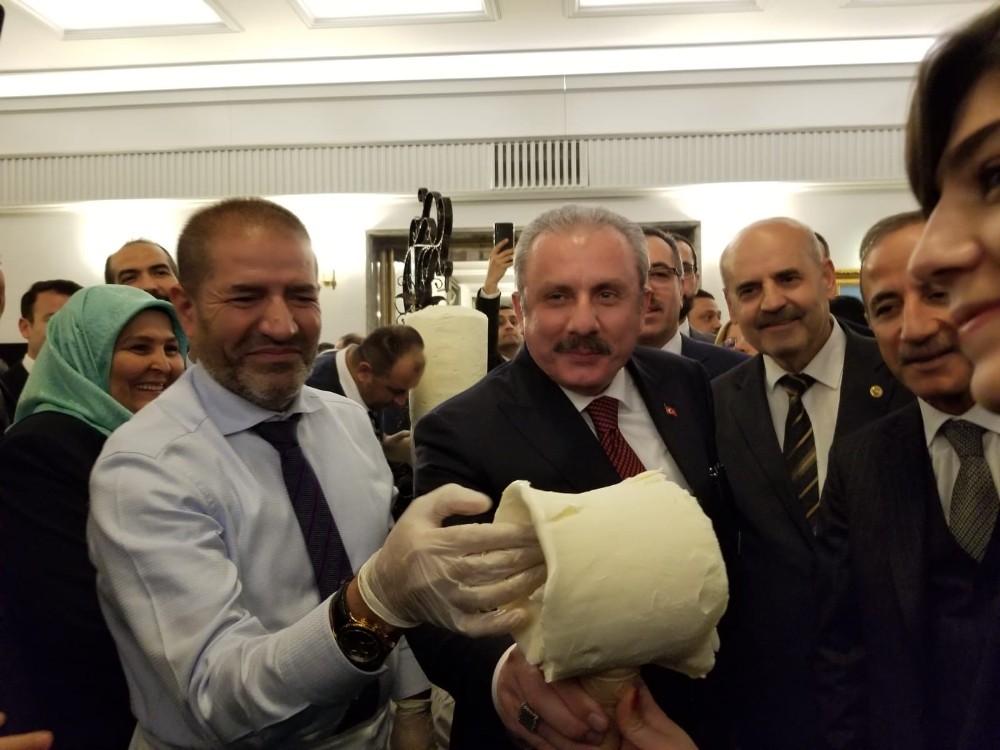 Maraş lezzetleri TBMM’de milletvekillerine sunuldu 