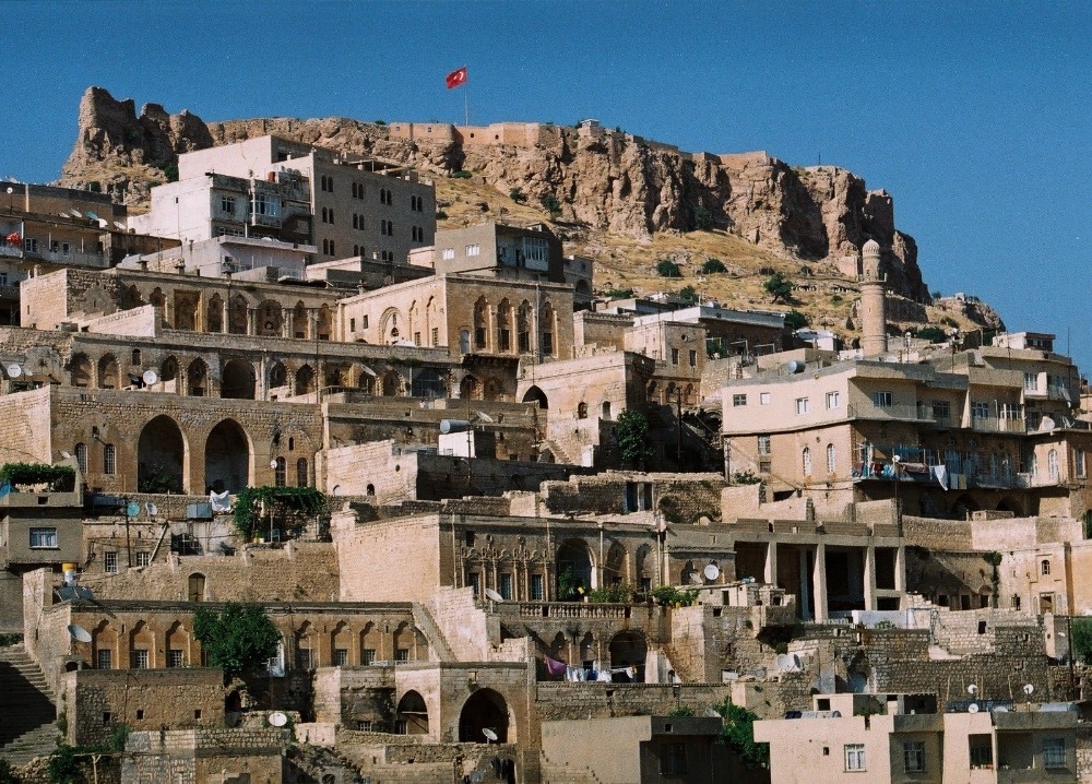 Mardin Kalesi, Artuklu Üniversitesinin de desteğiyle gün yüzüne çıkıyor 