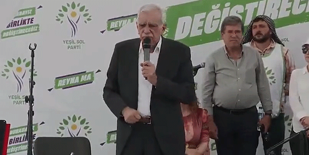 Mardin mitinginde ortaya çıkan Ahmet Türk, Kılıçdaroğlu'nu tehdit etti! 'Hesabını soracağız'