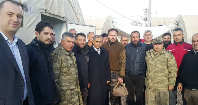 Mardin Valisi Koçak'tan Nusaybin'deki polis ve askerlere moral ziyareti