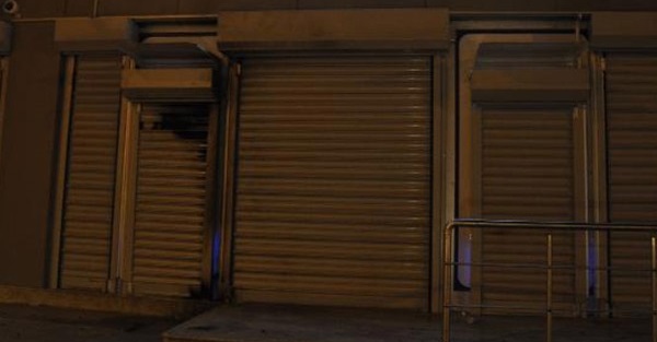 Mardin'de bankaya molotoflu saldırı