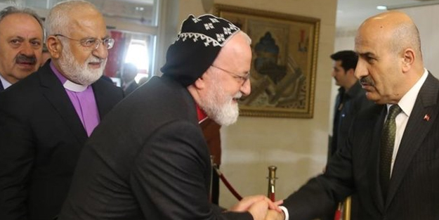 Mardin'de bayramlaşma programına Süryaniler de katıldı