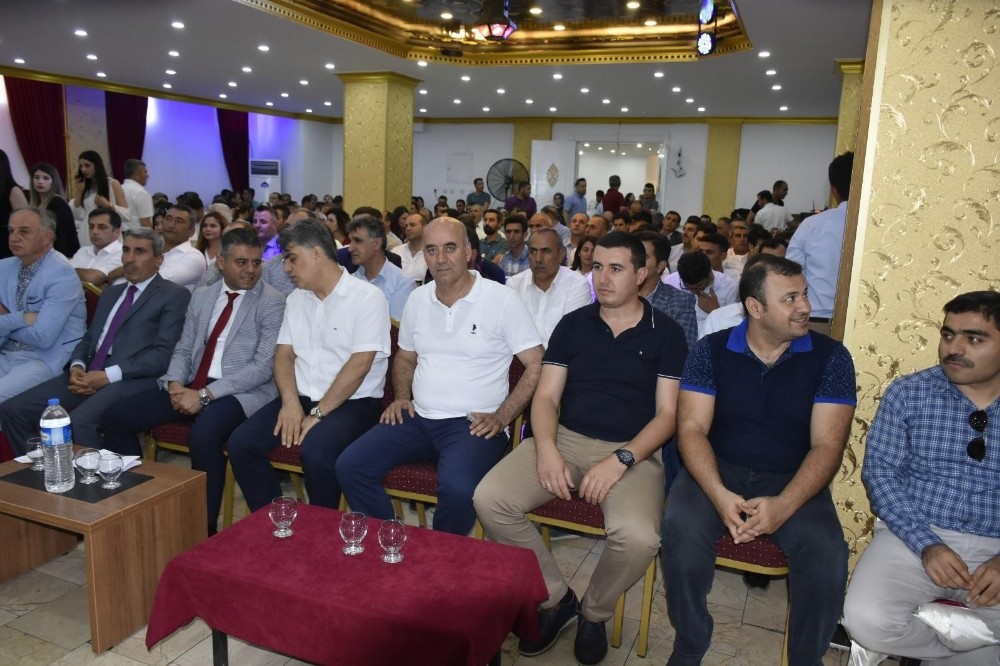 Mardin’de beyaz bayrak projesi ve beslenme dostu okullar sertifikalarını aldı 