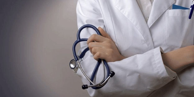 Mardin'de bir doktoru darp ettiler