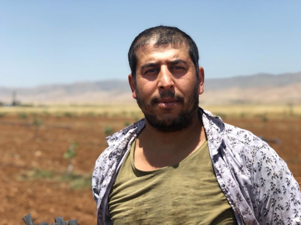 Mardin’de çiftçilerin bayramı tarlada geçiyor 