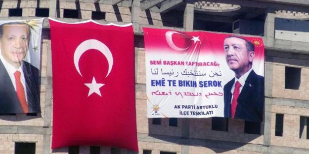 Mardin'de Cumhurbaşkanı Erdoğan'a pankart sürprizi