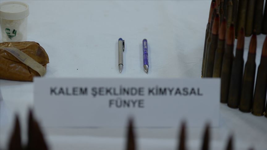 Mardin'de kalem şeklinde 8 kimyasal fünye bulundu
