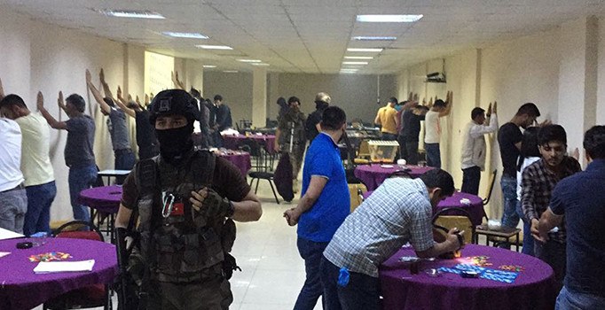Mardin'de kumar çetesine operasyon: 33 kişi gözaltında
